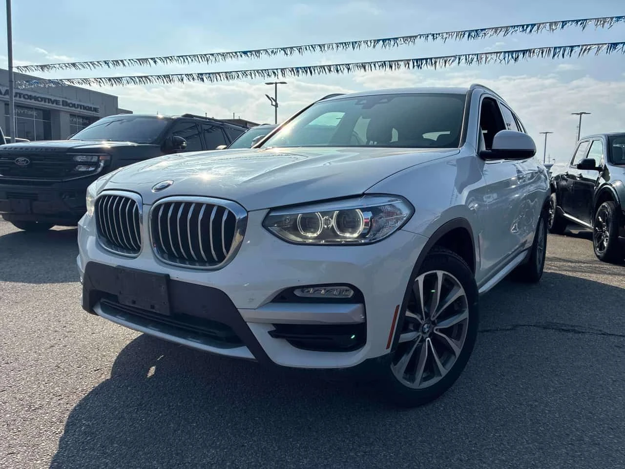 BMW X3 * xDrive30i * CARFAX * ПОДГРЕВИ * КАМЕРА * PANO