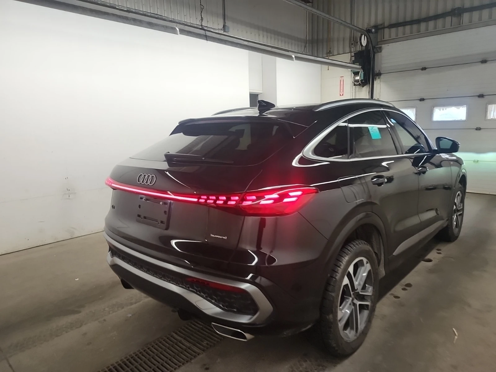 Audi Q5  Sportback Premium Plus 2.0 TFSI quattro, снимка 6 - Автомобили и джипове - 54454643
