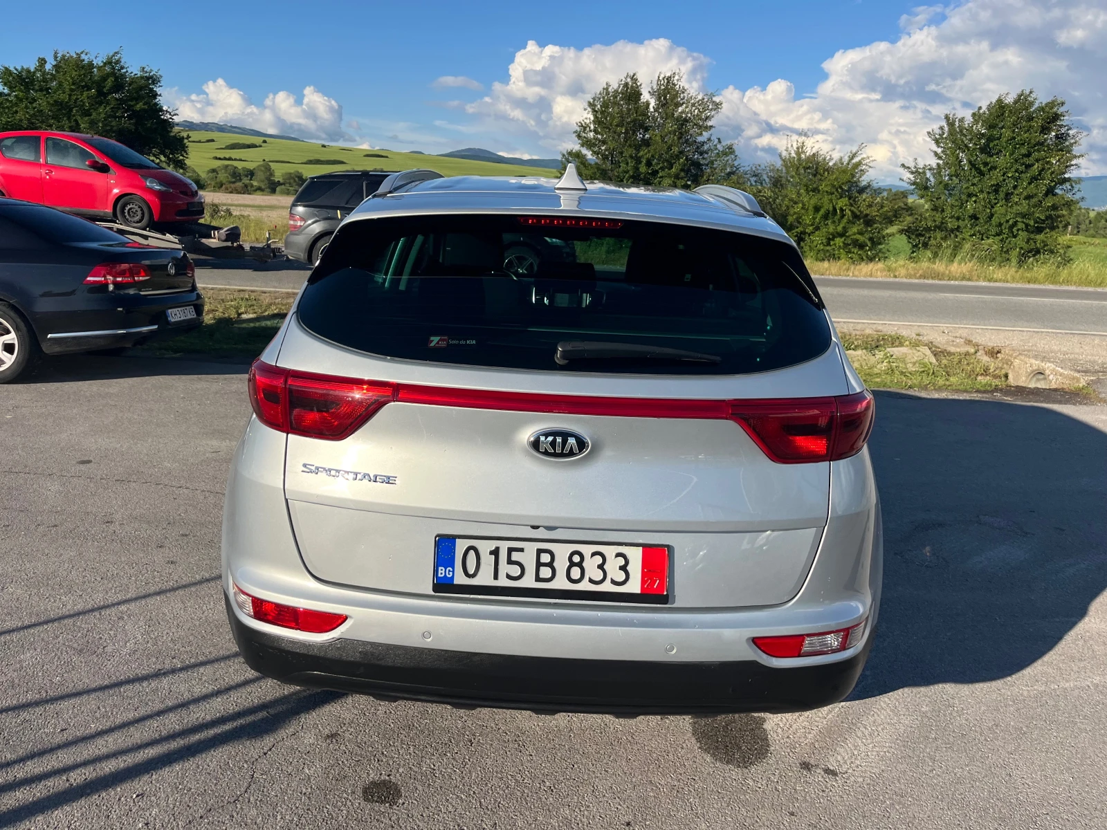 Kia Sportage 1.6 NAVI , снимка 5 - Автомобили и джипове - 54782907