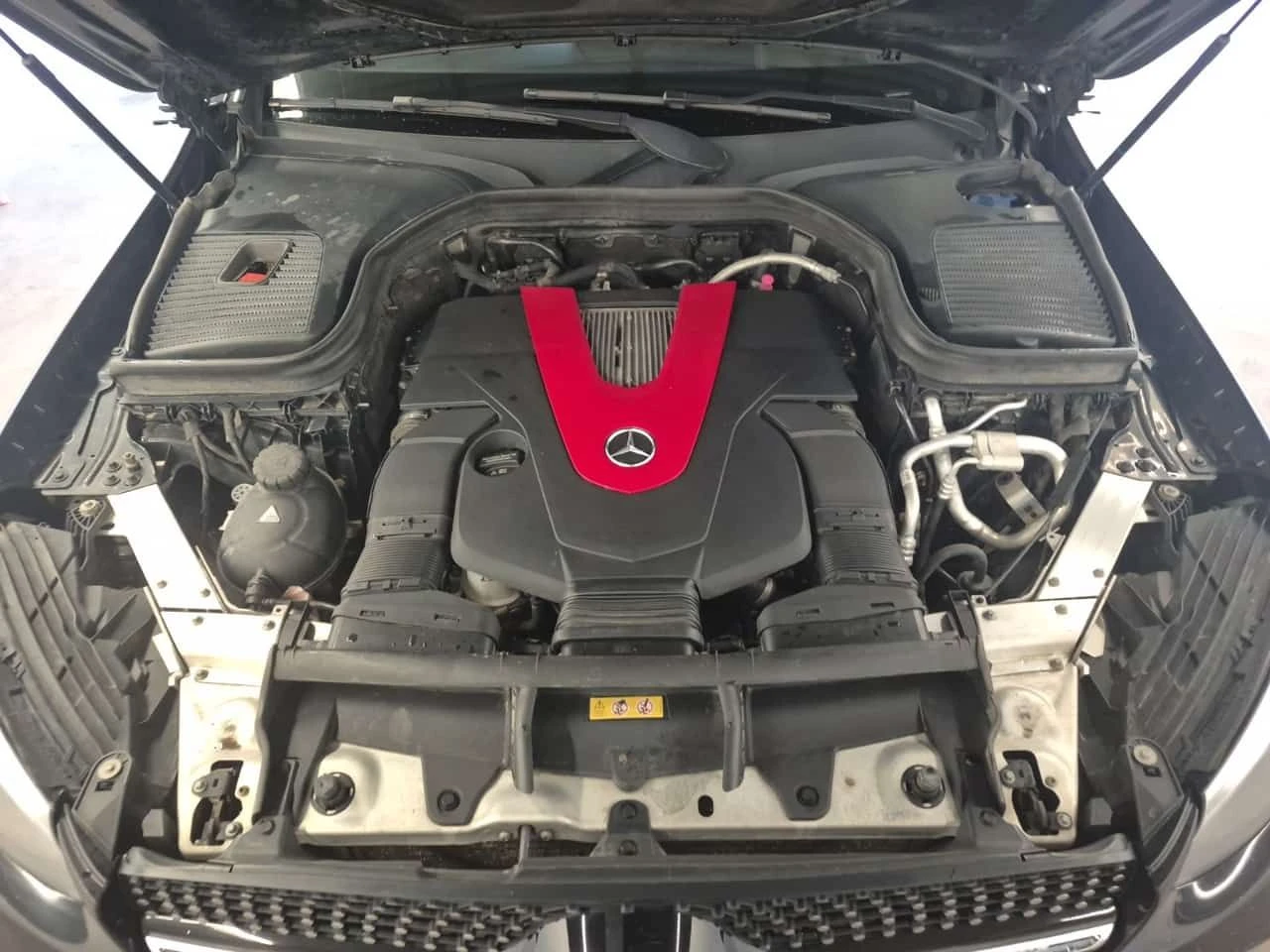 Mercedes-Benz GLC 43 AMG  | DISTRONIC | BURMESTER | MEMORY | PANO , снимка 16 - Автомобили и джипове - 54944974