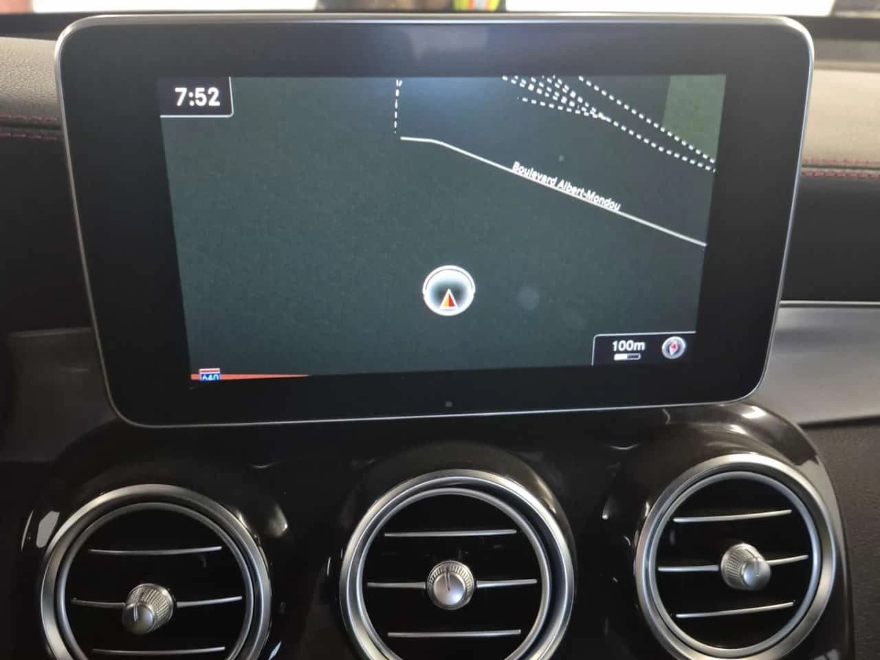 Mercedes-Benz GLC 43 AMG  | DISTRONIC | BURMESTER | MEMORY | PANO , снимка 11 - Автомобили и джипове - 54944974