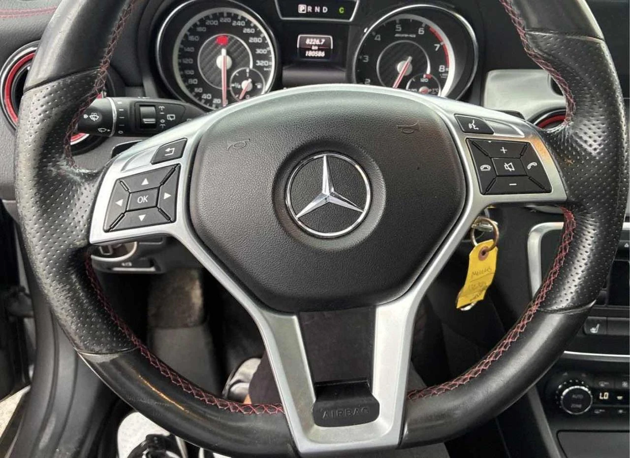 Mercedes-Benz GLA 45 AMG PERFORMANCE PACKAGE* Подгреви* Панорама* Камера* , снимка 8 - Автомобили и джипове - 55046279
