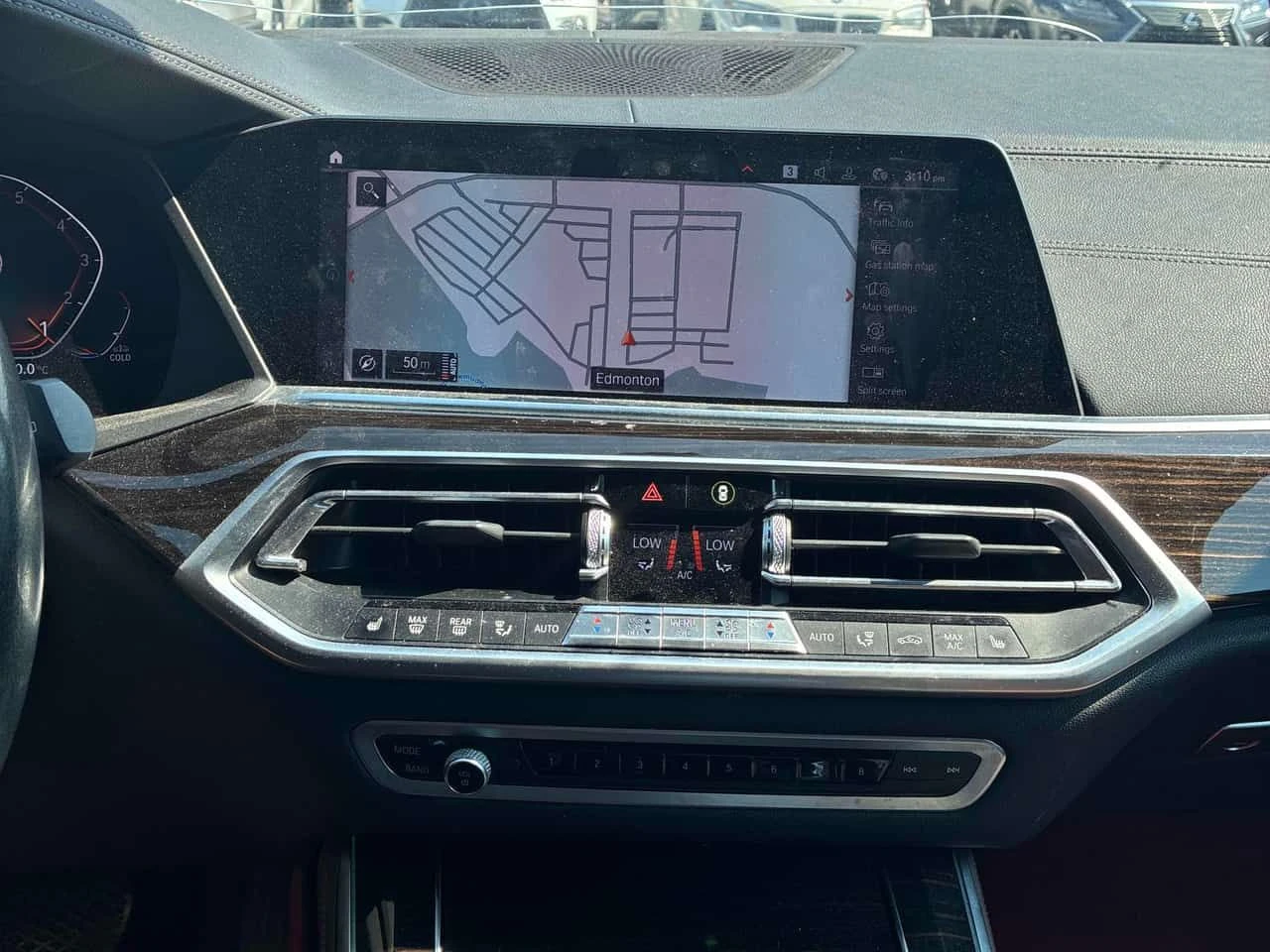 BMW X5 * xDrive40i * LASER* COMFORT SEATS* HARMAN/KARDON*, снимка 9 - Автомобили и джипове - 55510742