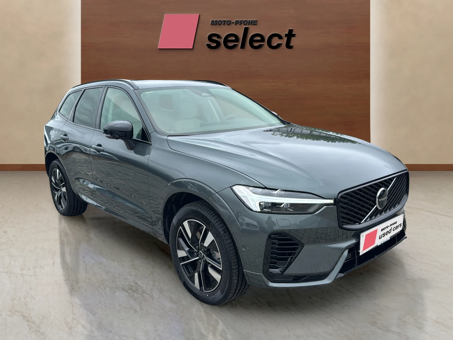 Volvo XC60 2.0 T6 Phev, снимка 2 - Автомобили и джипове - 56537319