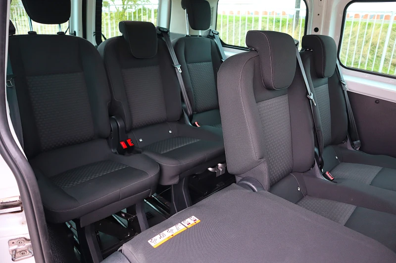 Ford Transit 2.2TDCi L1 Trend, снимка 12 - Бусове и автобуси - 52367125