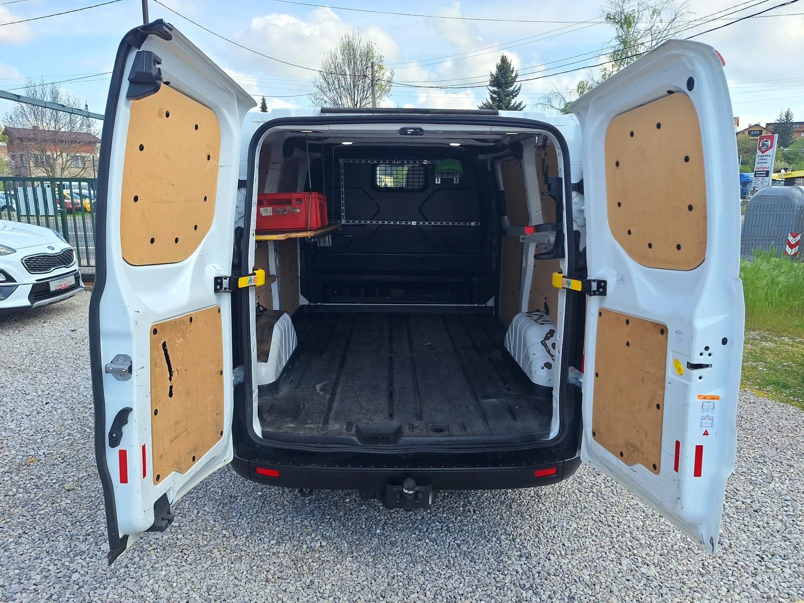 Ford Transit Custom 2.0 tdci 105ks Evro 6!, снимка 10 - Бусове и автобуси - 54490839