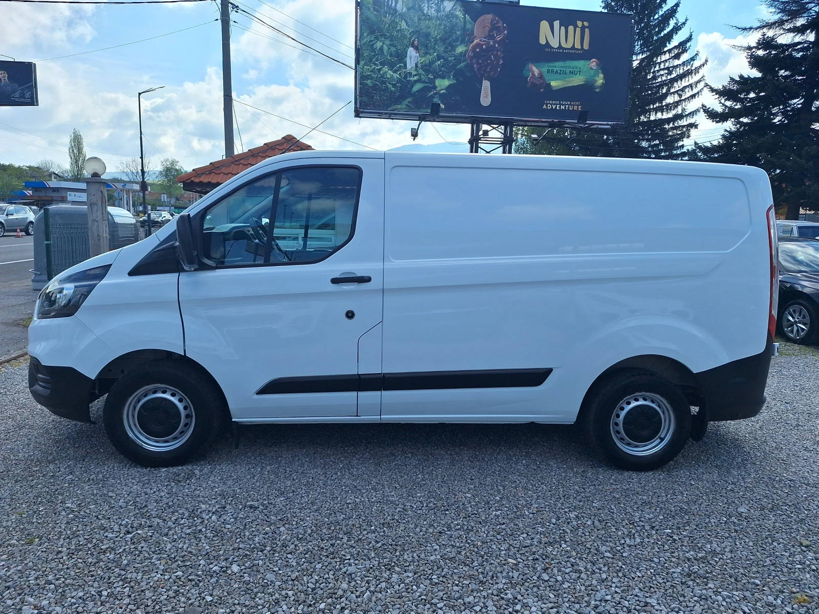 Ford Transit Custom 2.0 tdci 105ks Evro 6!, снимка 7 - Бусове и автобуси - 54490839