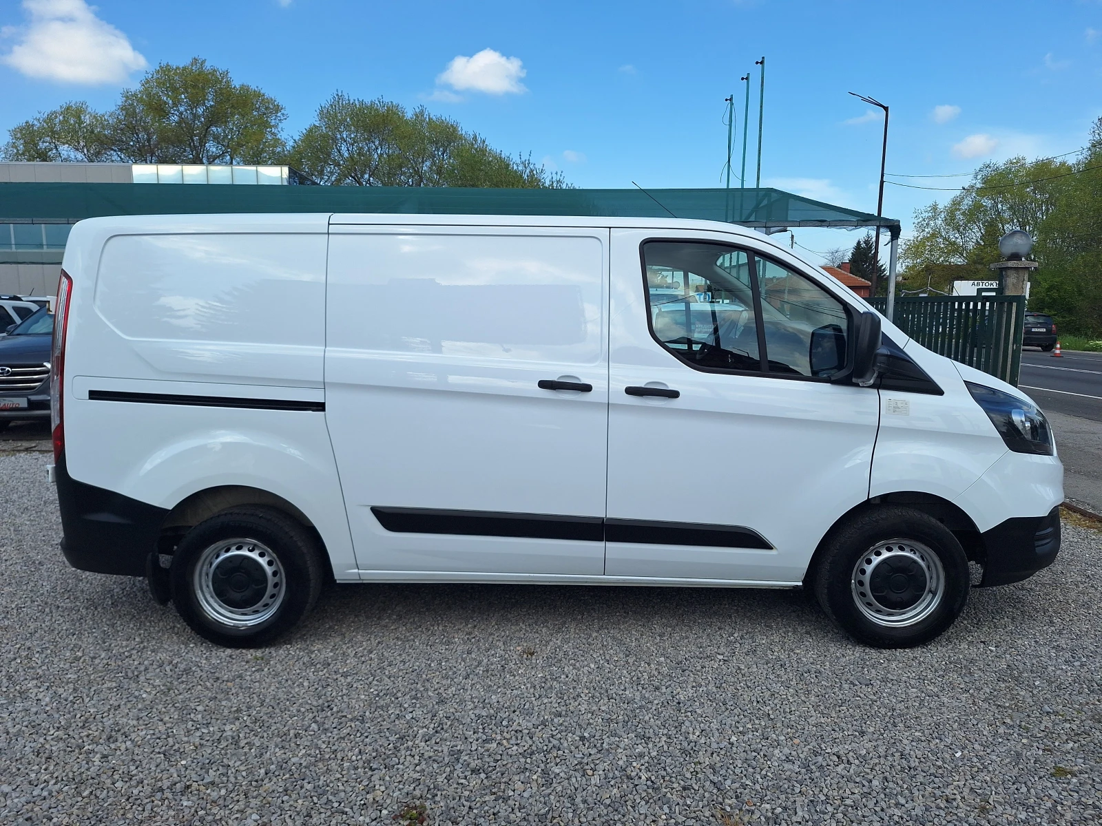 Ford Transit Custom 2.0 tdci 105ks Evro 6!, снимка 2 - Бусове и автобуси - 54490839