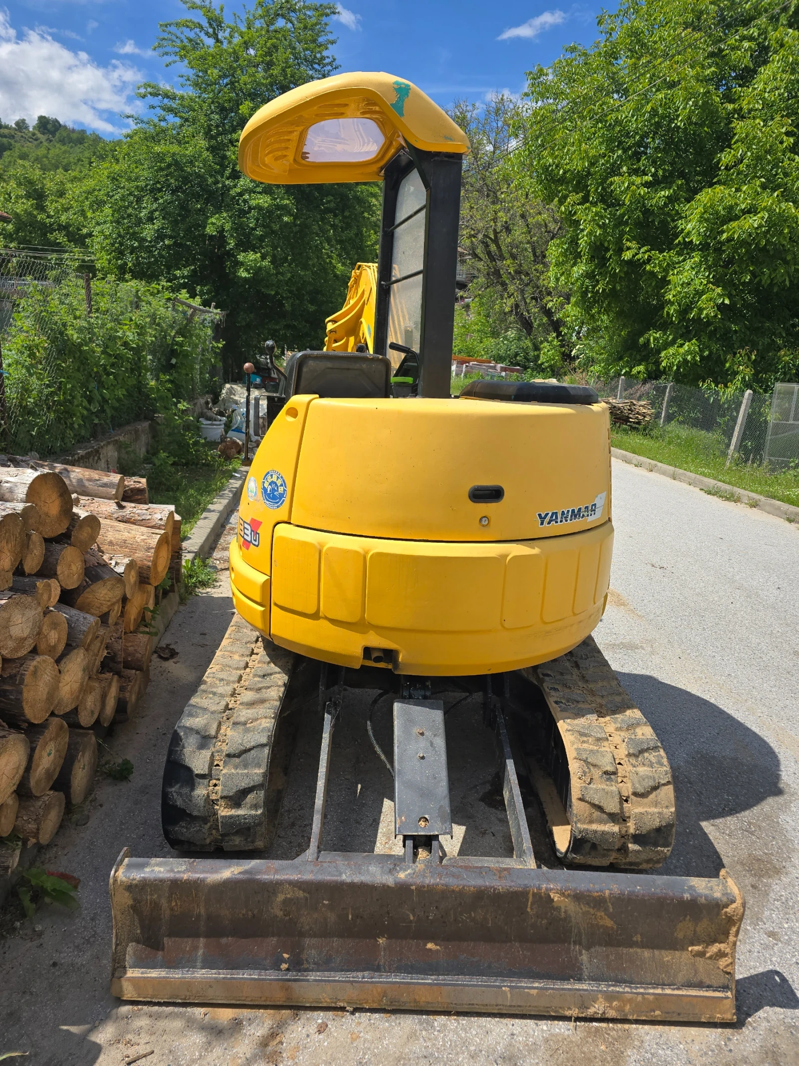 Багер Yanmar Yanmar b3u, снимка 3 - Индустриална техника - 55772437