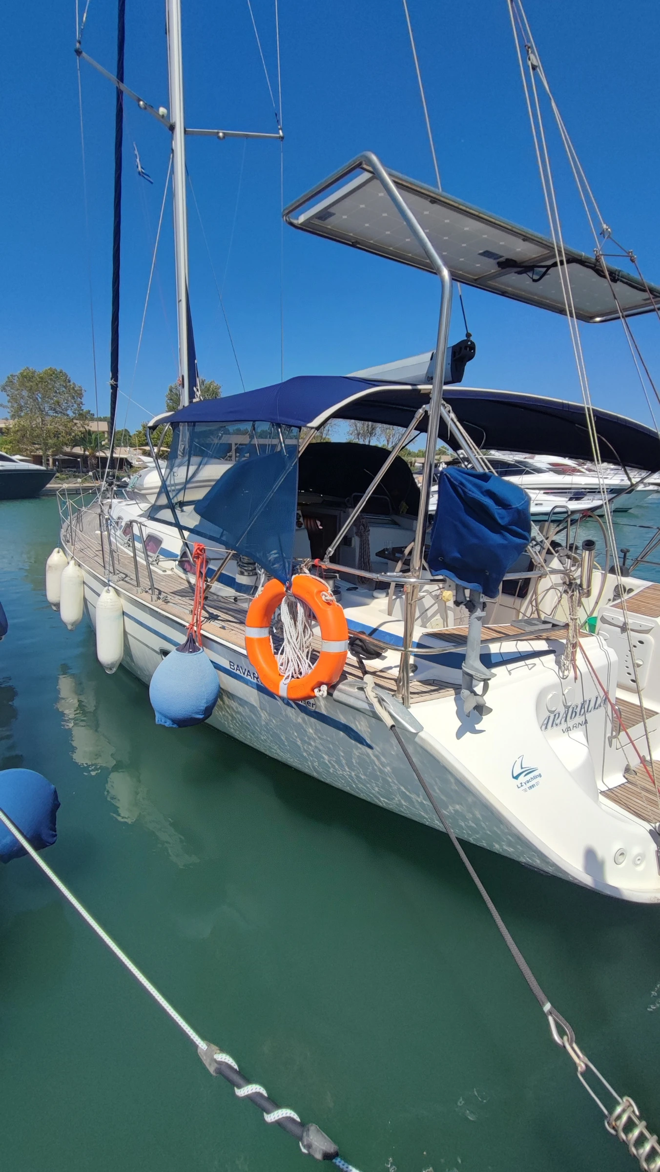 Ветроходна лодка Bavaria 46 Cruiser - изображение 3