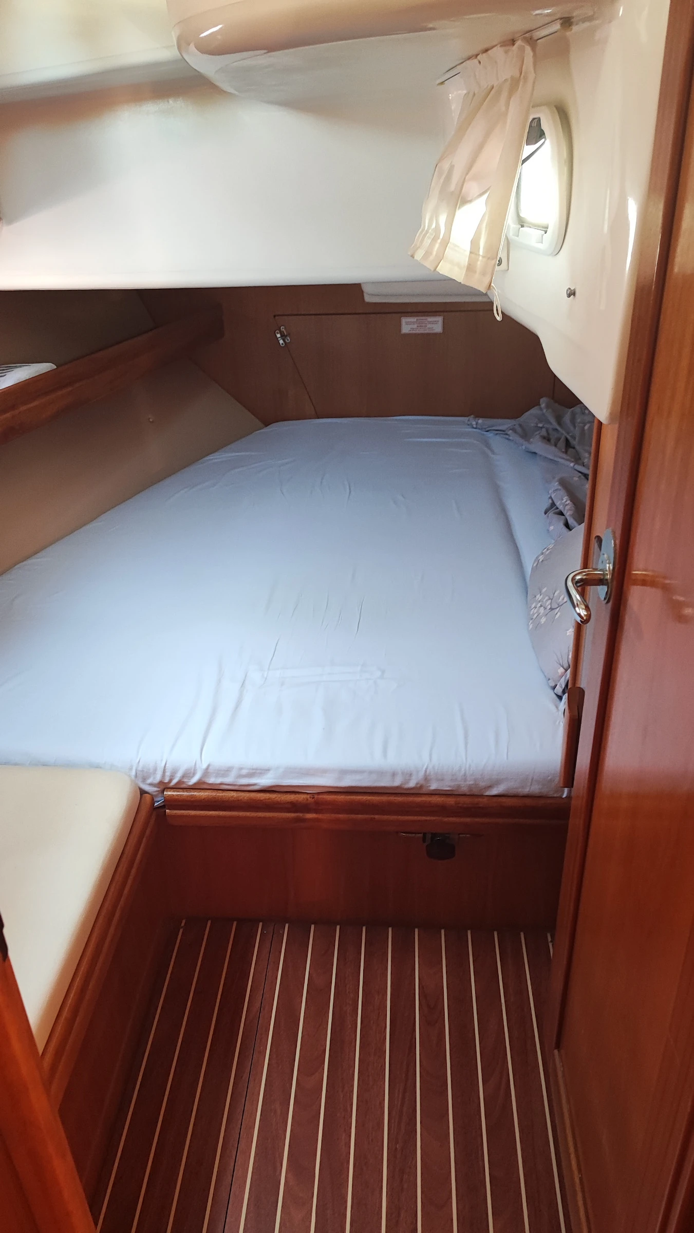   Bavaria 46 Cruiser | Mobile.bg   14