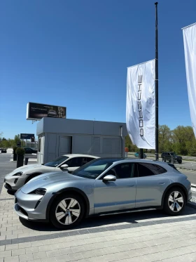 Porsche Taycan Taycan 4 /   /  / 19' | Mobile.bg    2