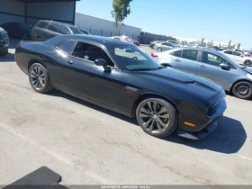 Dodge Challenger SRT8 CORE