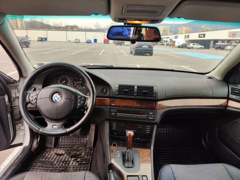 BMW 530, снимка 9 - Автомобили и джипове - 47327388