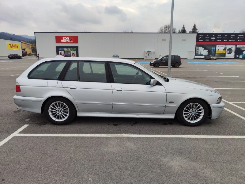 BMW 530, снимка 4 - Автомобили и джипове - 47327388