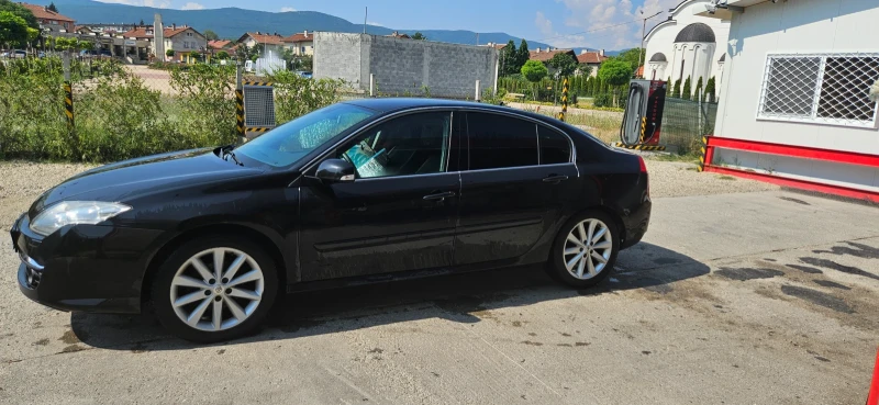 Renault Laguna, снимка 2 - Автомобили и джипове - 47460300