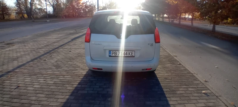 Peugeot 5008 Уникат!!!!!, снимка 5 - Автомобили и джипове - 47859650