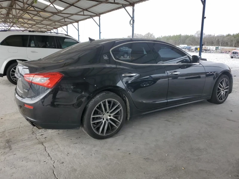 Maserati Ghibli, снимка 3 - Автомобили и джипове - 48720393