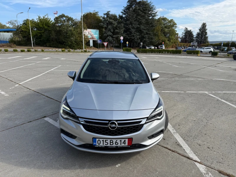 Opel Astra 1.6///Camera///CarPlay///Android Auto/Lane-Assist/, снимка 2 - Автомобили и джипове - 51850473