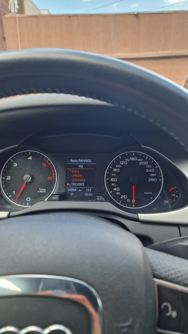 Audi A4, снимка 6 - Автомобили и джипове - 52251110