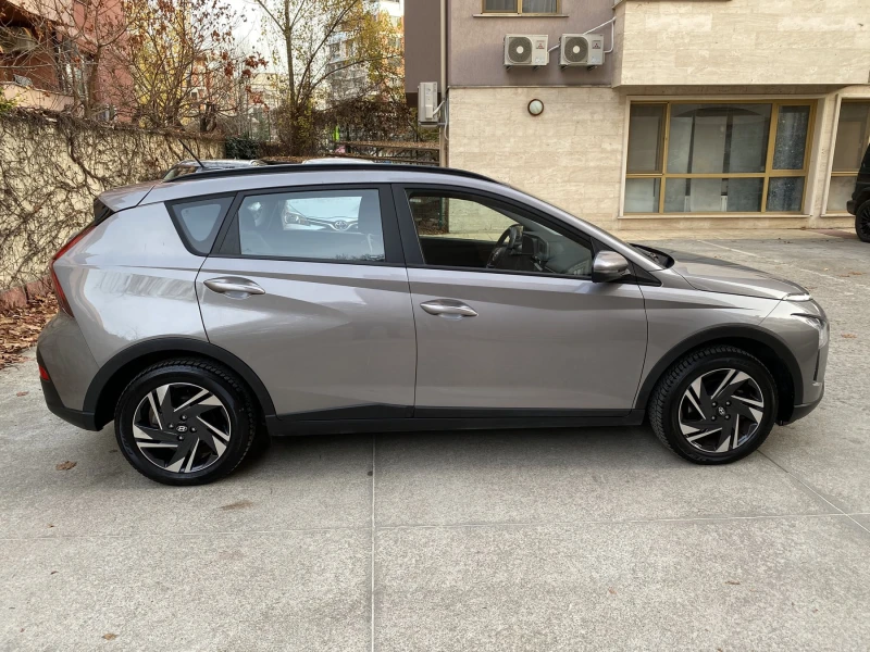Hyundai Bayon 1.2i Comfort Club, снимка 4 - Автомобили и джипове - 52348952