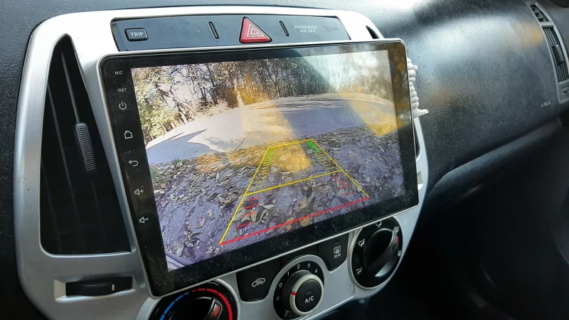 Hyundai I20 1.2, снимка 11 - Автомобили и джипове - 52381190