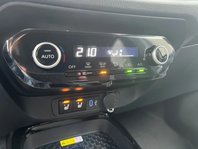 Toyota Aygo Envy, снимка 12 - Автомобили и джипове - 52581748