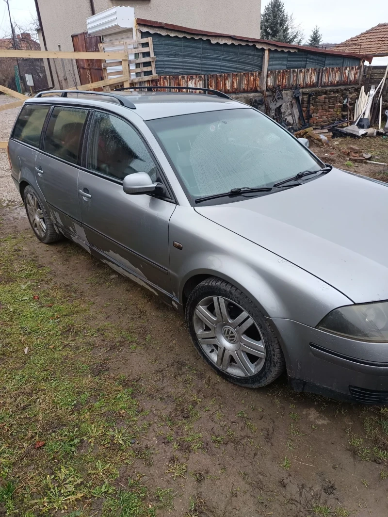 VW Passat, снимка 2 - Автомобили и джипове - 52927297