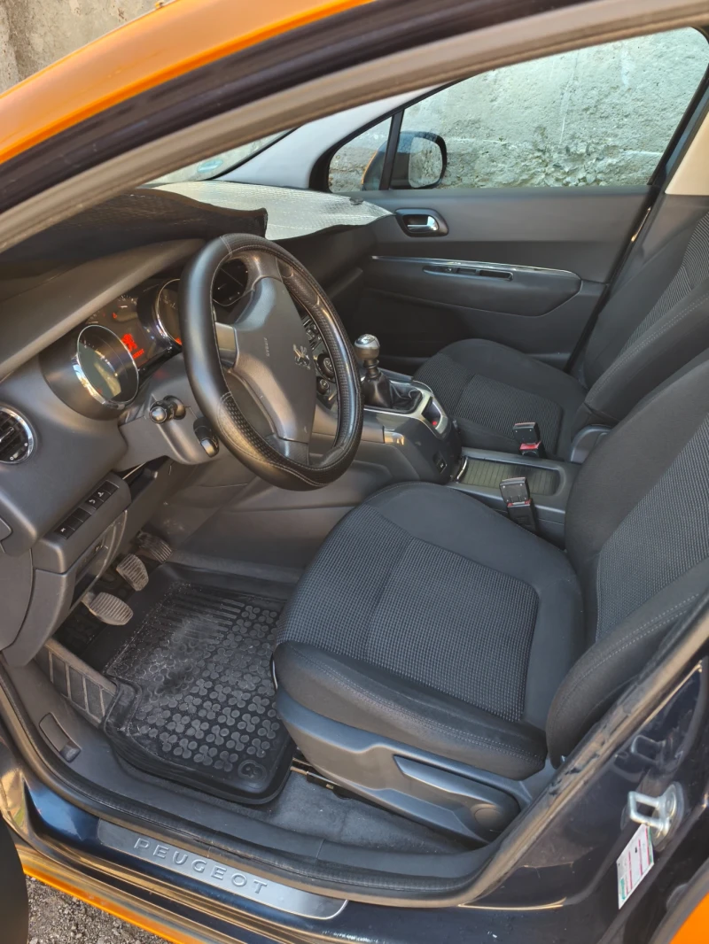 Peugeot 5008, снимка 4 - Автомобили и джипове - 52967311