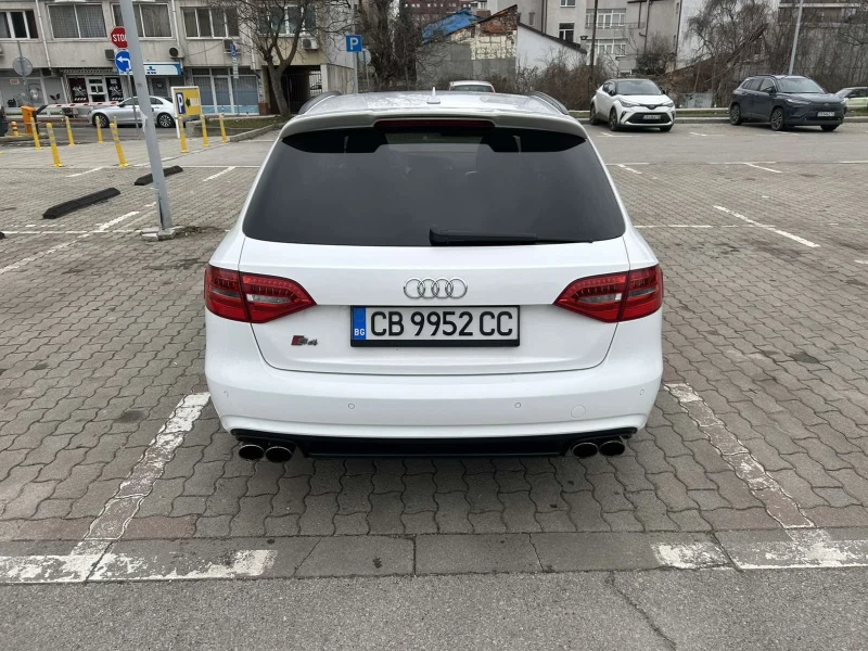 Audi A4, снимка 8 - Автомобили и джипове - 53485664