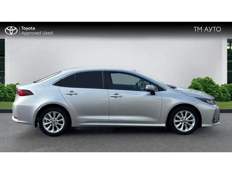 Toyota Corolla SDN 1.5P EXECUTIVE, снимка 16 - Автомобили и джипове - 54287422