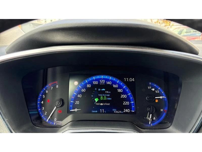 Toyota Corolla SDN 1.5P EXECUTIVE, снимка 13 - Автомобили и джипове - 54287422