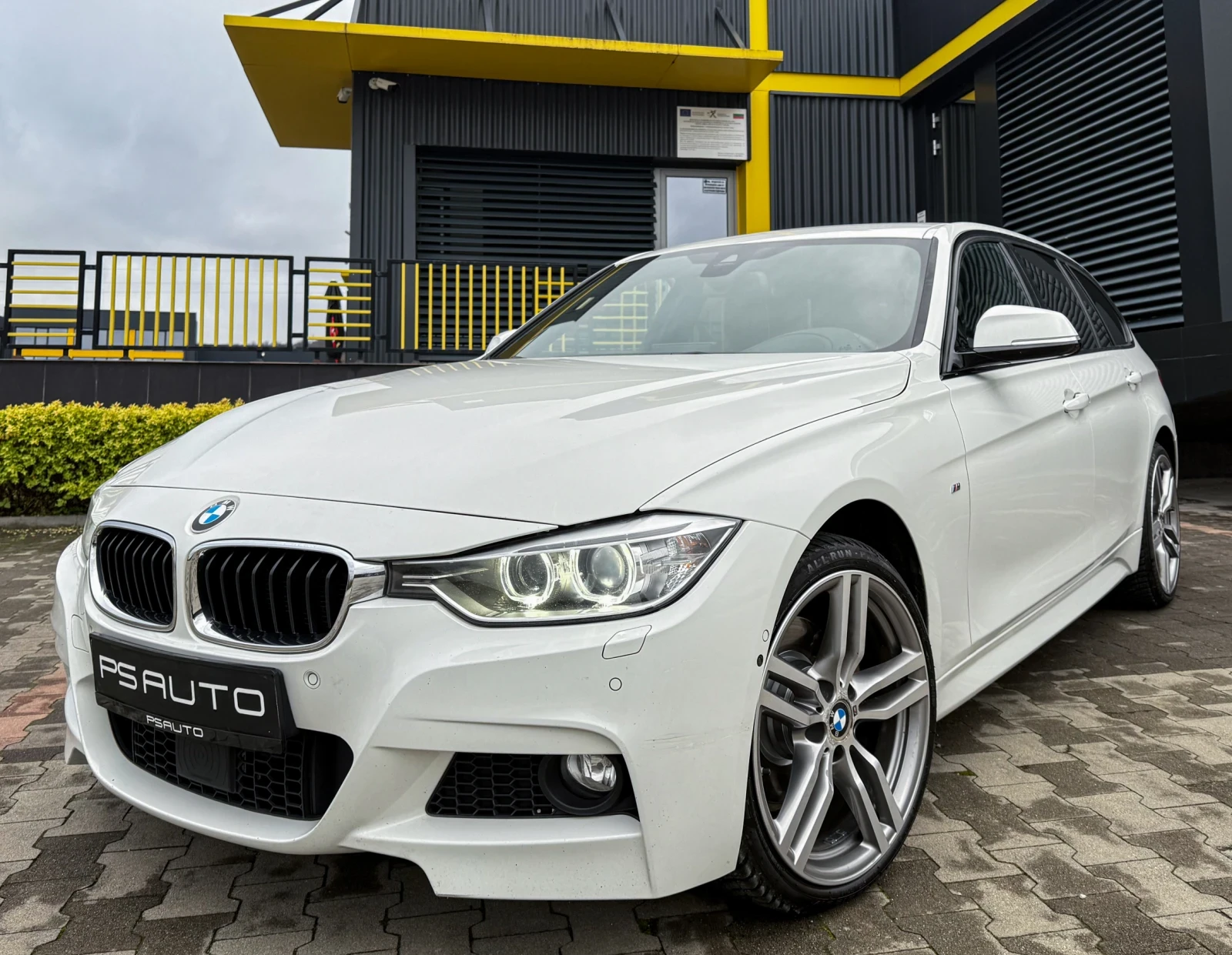 BMW 335 X-Drive INDIVIDUAL / FULL , снимка 1