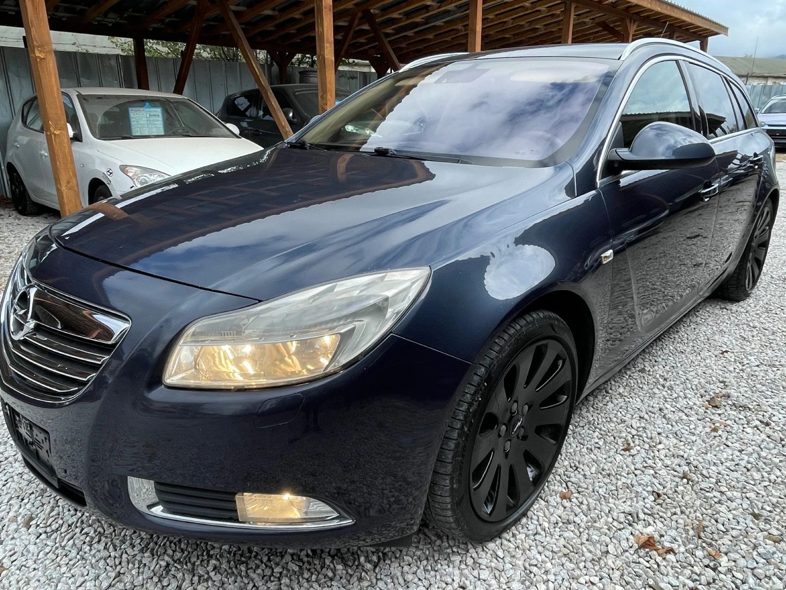 Opel Insignia 2.0 i AUTOMATIC - изображение 2