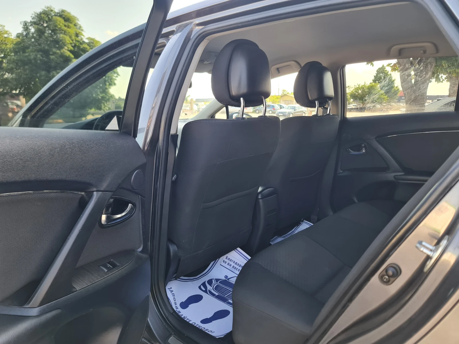 Toyota Avensis 2.0i/152hpАВТОМАТ - изображение 9