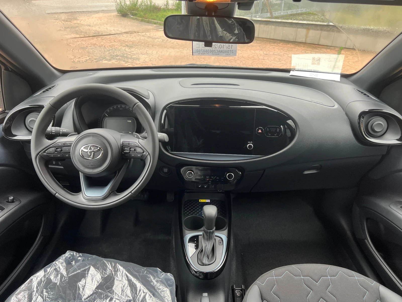 Toyota Aygo Envy - изображение 9