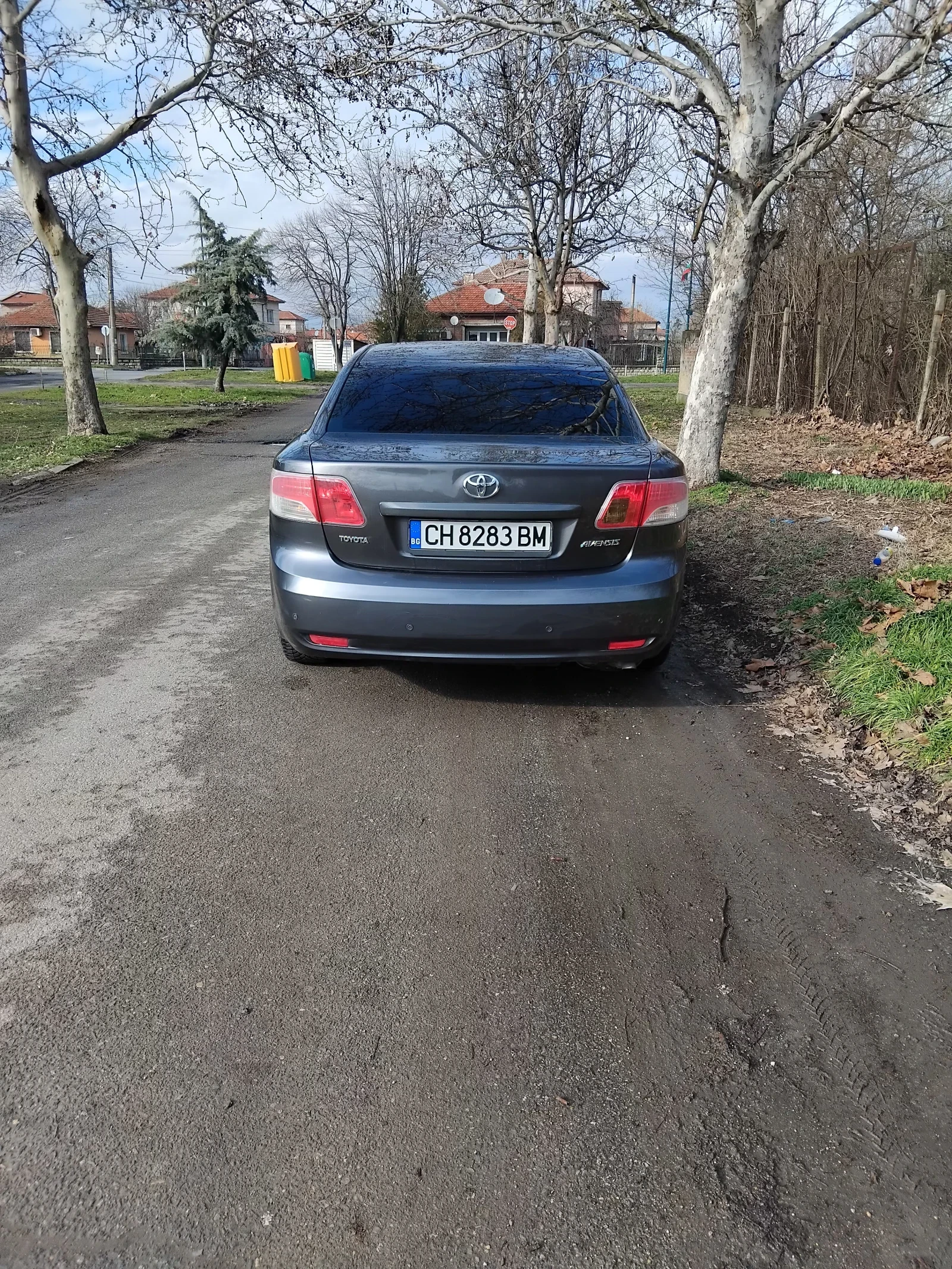 Toyota Avensis  - изображение 4