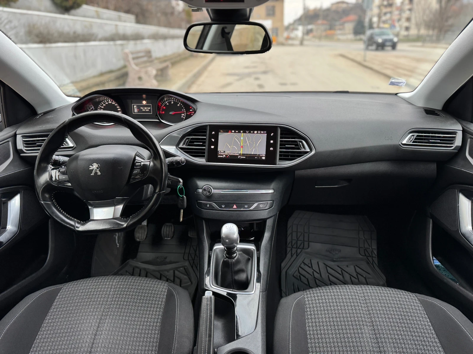 Peugeot 308 1.5HDI E6* LED* Navi* CarPlay | Mobile.bg � ����������� 6