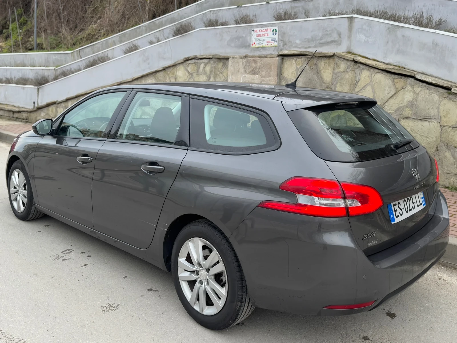 Peugeot 308 1.5HDI E6* LED* Navi* CarPlay | Mobile.bg � ����������� 3