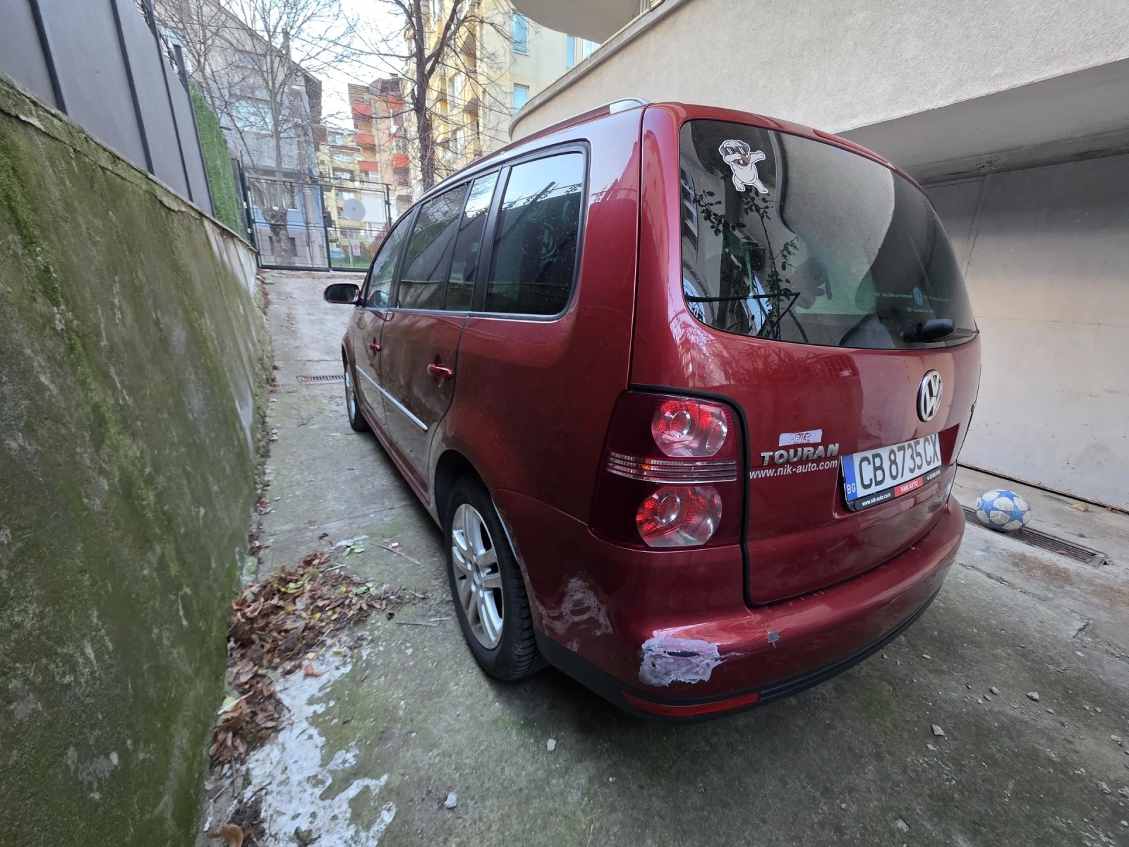 VW Touran, снимка 5 - Автомобили и джипове - 53843708