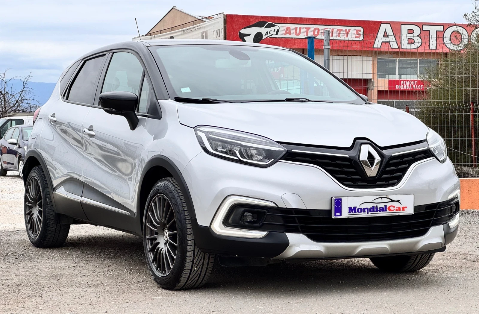 Renault Captur 1.5 dci 110kc INTENS KeylessGo/Cruise/Led/Navi/Cam | Mobile.bg � ����������� 3