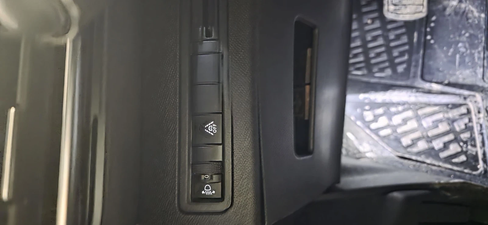 Peugeot 5008, снимка 7 - Автомобили и джипове - 54084850