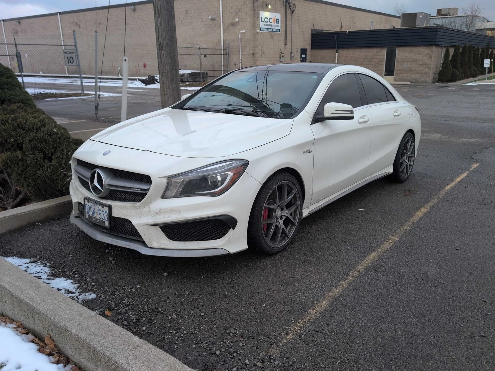 Mercedes-Benz CLA 45 AMG С РЕГИСТРАЦИЯ & ОБСЛУЖВАНЕ