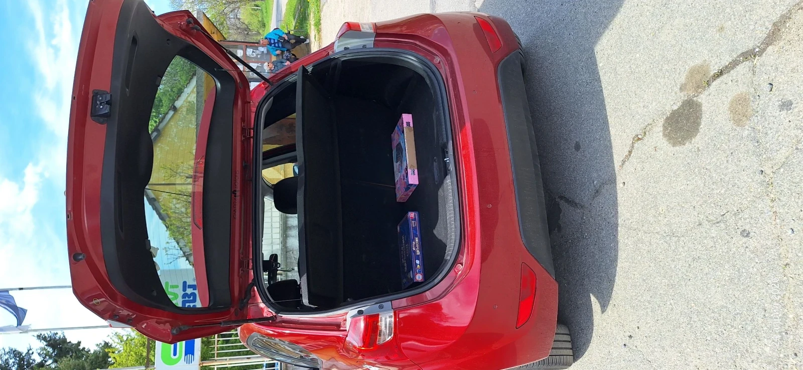 Hyundai Ix20, снимка 2 - Автомобили и джипове - 54301838