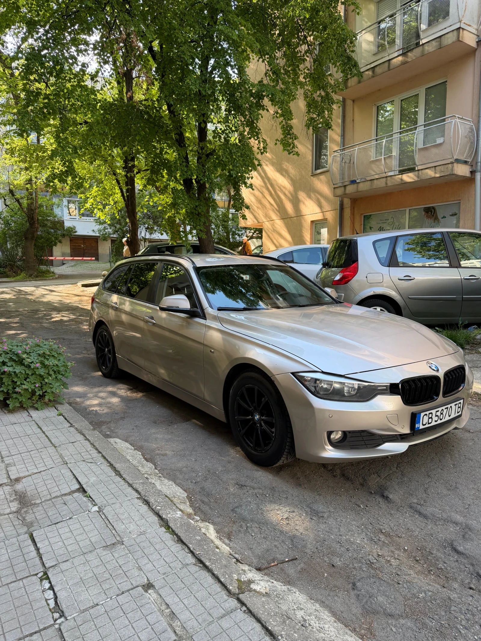 BMW 318, снимка 2 - Автомобили и джипове - 54731462