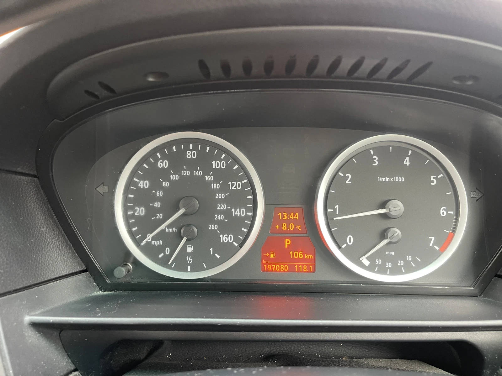 BMW 520, снимка 8 - Автомобили и джипове - 54903400