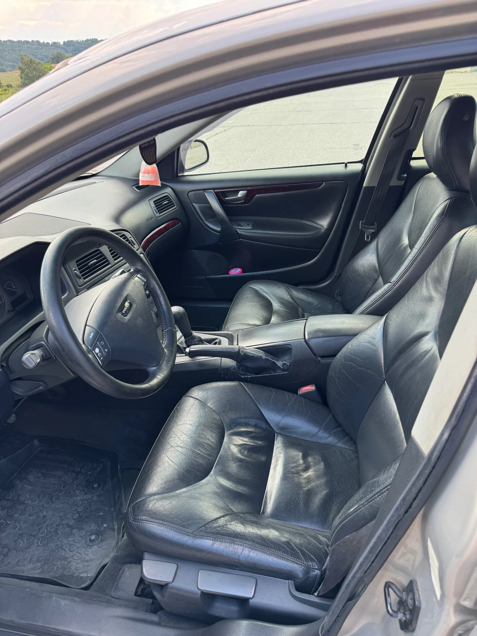 Volvo S60 2.4D (D5), снимка 7 - Автомобили и джипове - 55071995