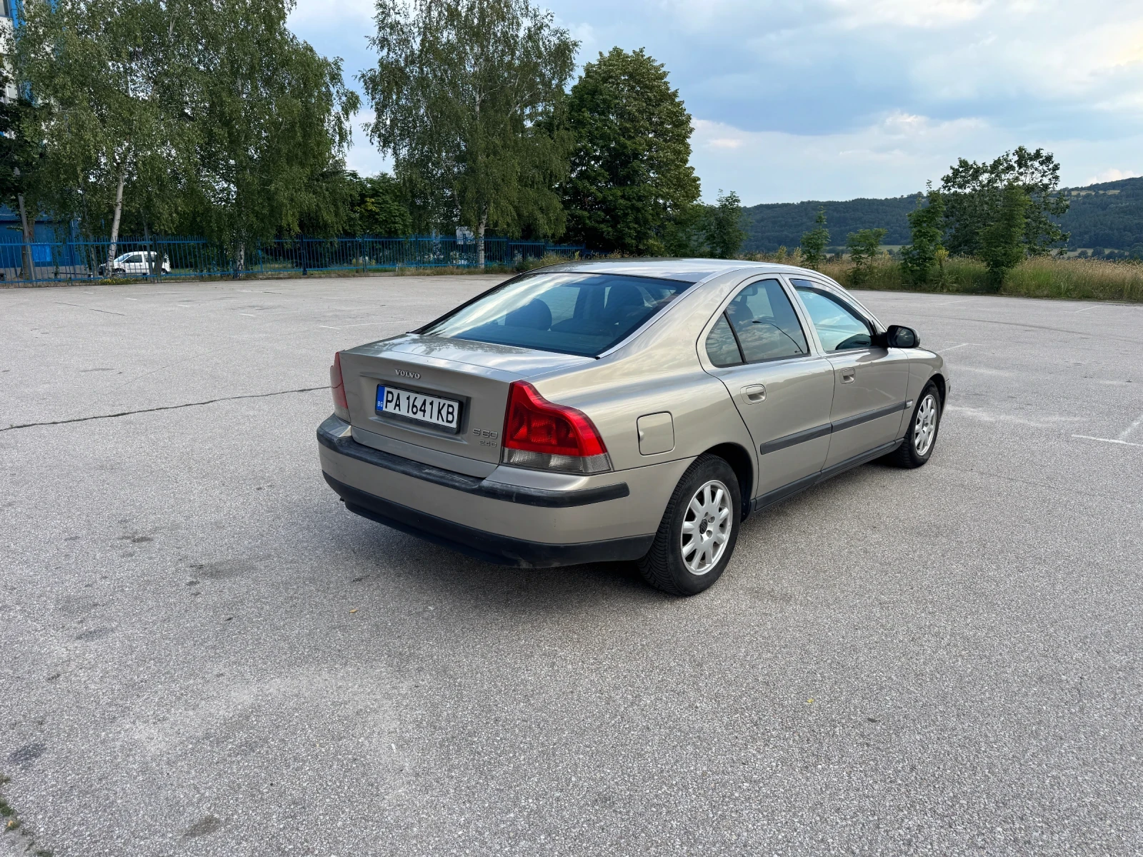 Volvo S60 2.4D (D5), снимка 3 - Автомобили и джипове - 55071995