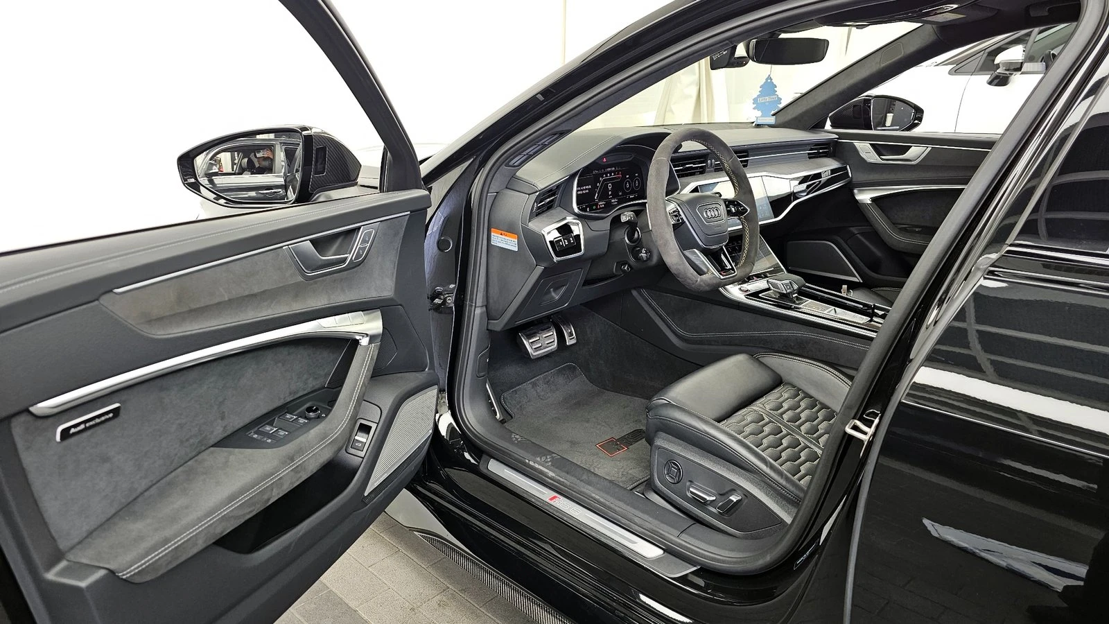 Audi Rs6 ЛЮК* HUD* 360* KEYLESS* ПОДГРЕВ ВОЛАН* КРАЙНА ЦЕНА, снимка 10 - Автомобили и джипове - 55336502