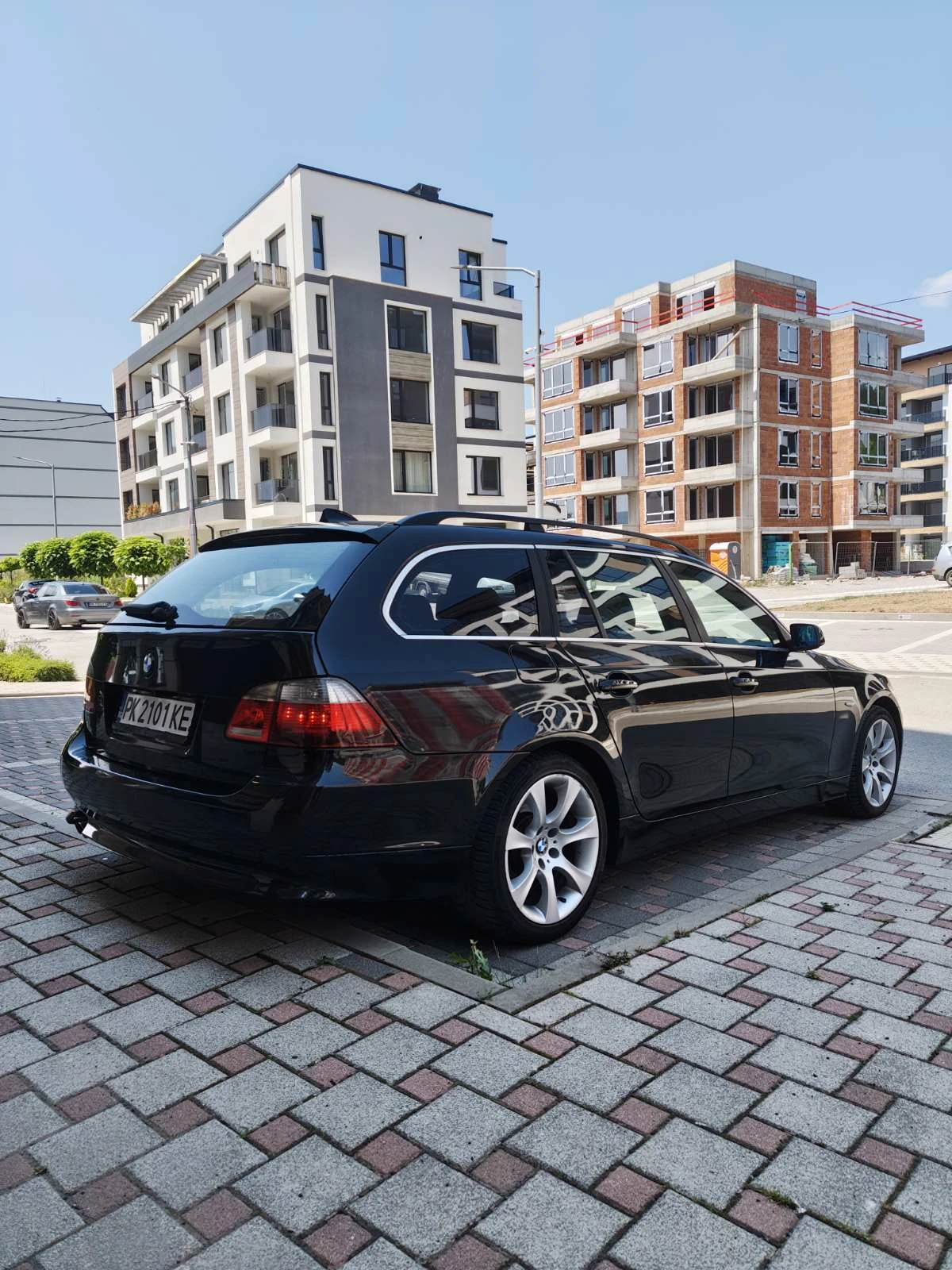 BMW 525 i-AUTO, снимка 4 - Автомобили и джипове - 55349840